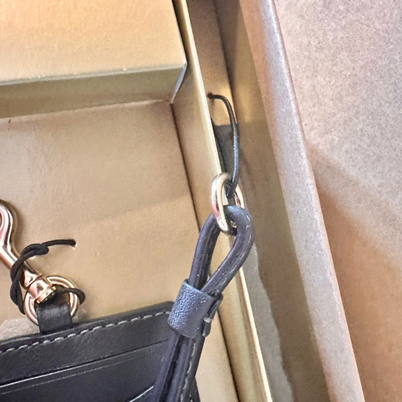 NWT COACH CF467 Boxed Pencil Case ID Lanyard Set in Signature Leather - Picture 6 of 8